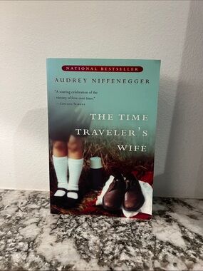 The Time Traveler's Wife by Audrey Niffenegger - Teal Cover